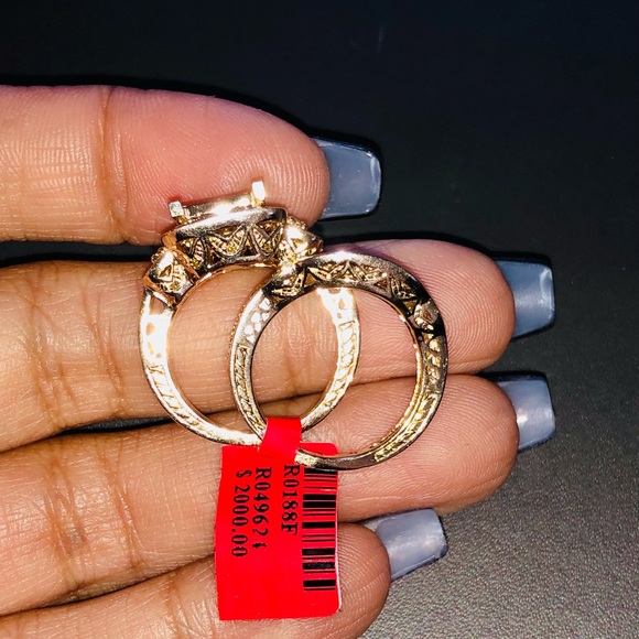 Designer real diamond wedding engagement ring from Dubai exquisite one of a kind - Picture 5 of 7